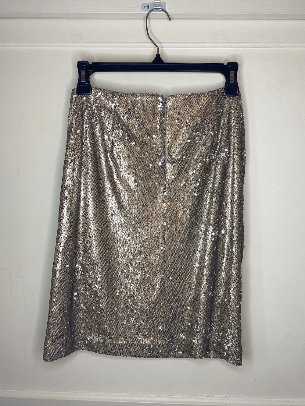 White House Black Market Gold Sequin Pencil Skirt